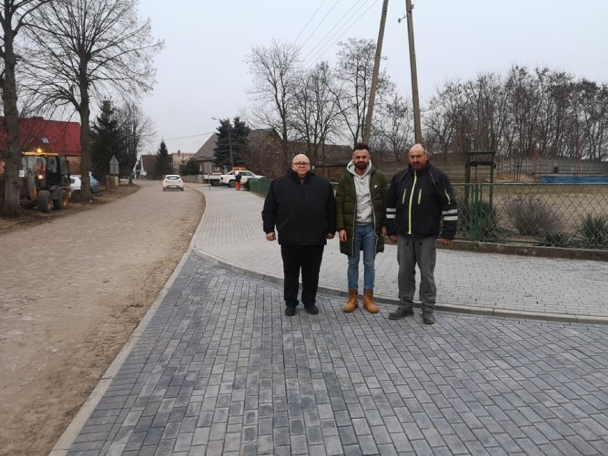 Odebranie nowego chodnika przy ulicy Lipowej w Wąsowie!