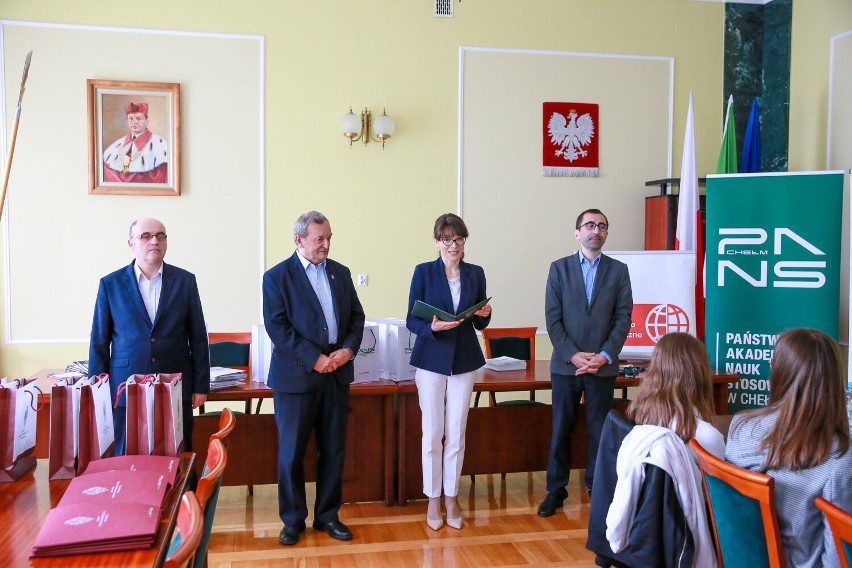 Chełm. Znamy laureatów ogólnopolskiego konkursu na esesj geopolityczny. Zobacz zdjęcia 