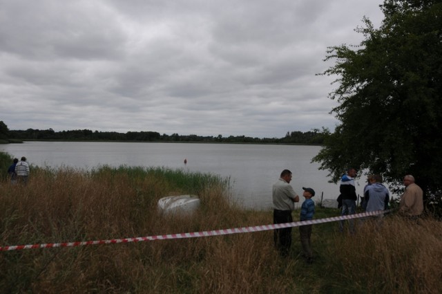 Straż znalazła osoby, które utonęły w jeziorze Cichowo-Mórka