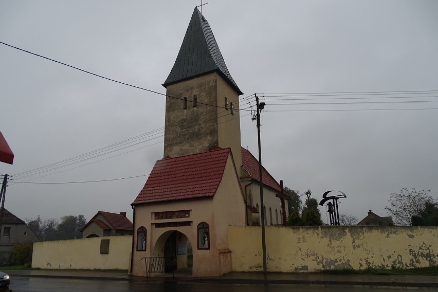 WSCHOWA. 40 rocznica intronizacji Matki Bożej Pocieszenia w Kościele pw. św. Jakuba Apostoła w Konradowie - 9 listopada 2019 r.. [ZDJĘCIA]