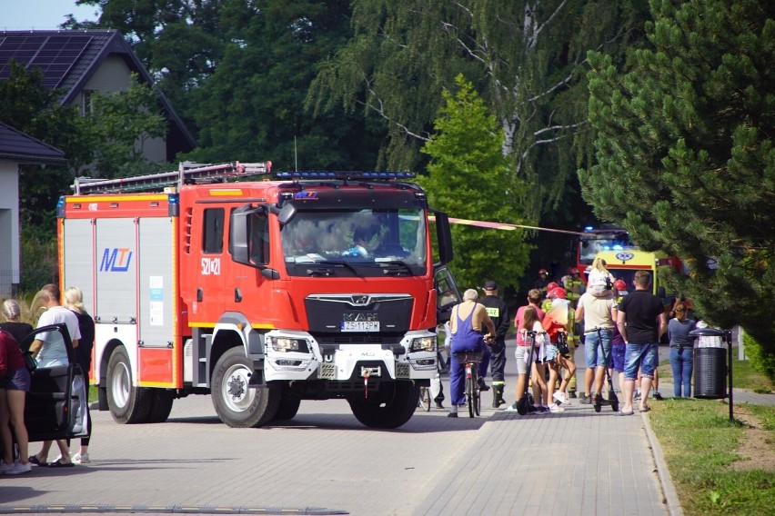 Działania służb ratowniczych prowadzone były na ul....