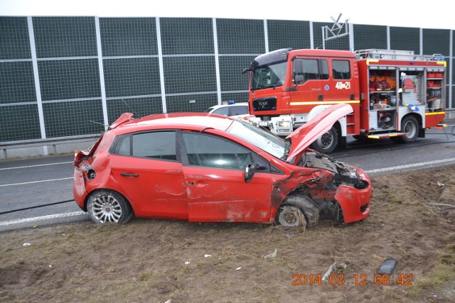 Wypadek na A4 koło miejscowości Biadoliny Radłowskie.