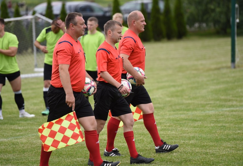 Klasa O Jarosław. Orzeł Torki pokonał u siebie Łęk Ostrów 1:0. Gola strzelił Wiktor Wiątek [ZDJĘCIA]