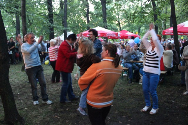 W czasie imprez świętochłowiczanie chętnie bawią się pod sceną