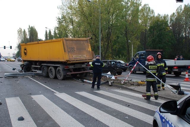 Wypadek na ulicy Chorzowskiej. Co najmniej przez godzinę były objazdy