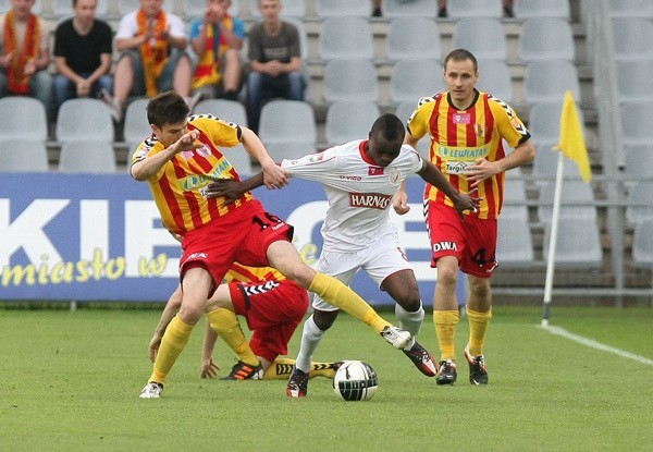 Korona Kielce - Widzew 2:1