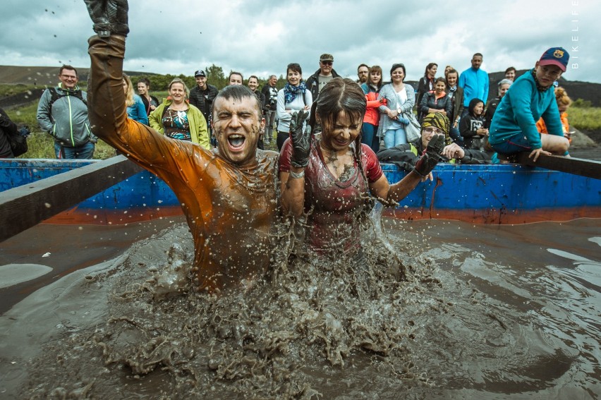 Runmageddon Silesia 2017 [ZDJĘCIA]. Ekstremalny bieg na hałdach w Gliwicach