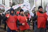 Związkowcy blokują tory do elektrowni w Łaziskach. "Nie dla importu węgla!"