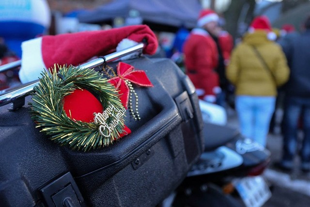 Była okazja do przejażdżki na gokartach, motocyklach, samochodach zarówno takich jakie możemy spotkać na naszych drogach, aż do profesjonalnych wyścigowych maszyn. Dla młodych pasjonatów motorsportu przewidziano upominki i liczne niespodzianki - w tym między innymi spotkanie z zawodnikami różnych dyscyplin sportowych.