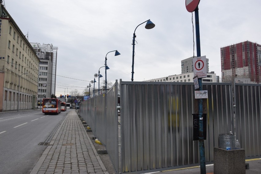 Stary dworzec autobusowy w Katowicach przy ulicy Skargi