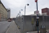 Plac przy Skargi w Katowicach ogrodzony. Dworzec autobusowy przestał działać z końcem roku. W jego miejsce będzie kompleks biurowy
