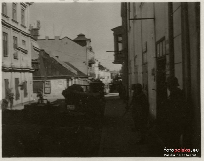 10 września 1939 , Zabezpieczenie ul. Dużej podczas wizyty...