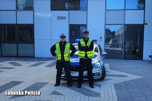 W zabezpieczaniu wydarzenia brali udział policjanci krośnieńskiej drogówki - aspirant Patryk Ferens oraz starszy sierżant Adam Zborowski. W trakcie trwania wyścigu, w pewnym momencie do patrolu podjechał samochód, którego kierowca oznajmił, że wiezie rodzącą żonę i pilnie potrzebuje dostać się do szpitala.