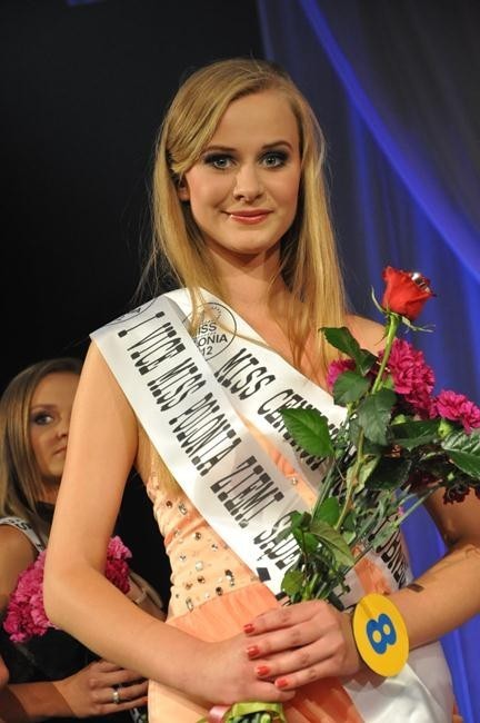 Gabriela Olszak podczas finału Miss Polonia 2012 Ziemi Sądeckiej w czerwcu br.