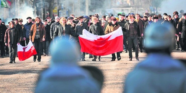 Czarny czwartek. Janek Wiśniewski padł, Reż.: Antoni Krauze