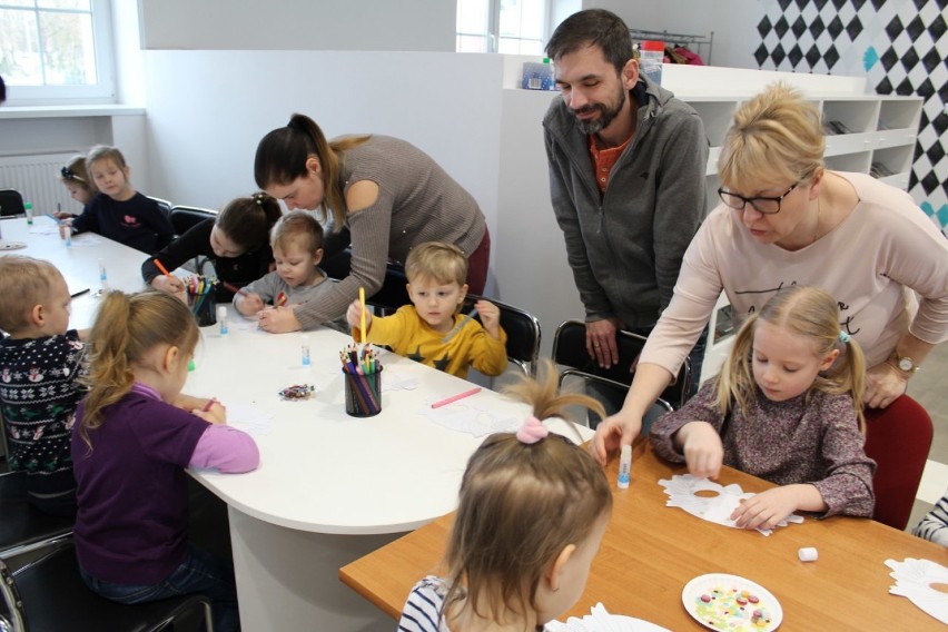 Wolsztyn: warsztaty edukacyjne "B - jak biblioteka"