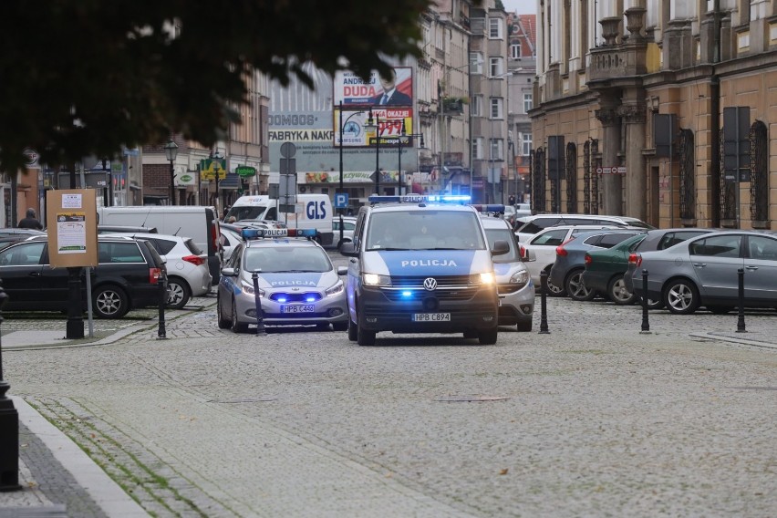 Kapiszon, a nie głośny protest w Legnicy w związku z epidemią koronawirusa