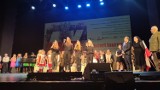 Zespół "Sikorki" ze Zduńskiej Woli z Grand Prix II Wojewódzkiego Konkursu Pieśni i Piosenki Patriotycznej