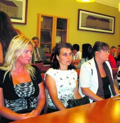 Rodzice uczniów ZSP nr 2 w Kaliszu oczekują od władz miasta odwołania dyrektorki