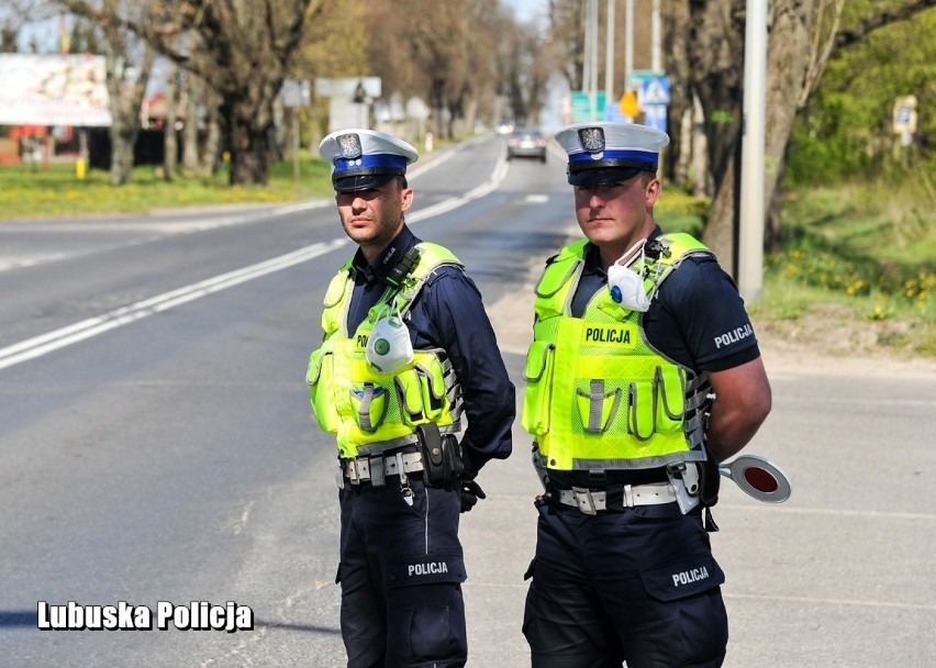 Od piątku do poniedziałkowego południa lubuscy policjanci...