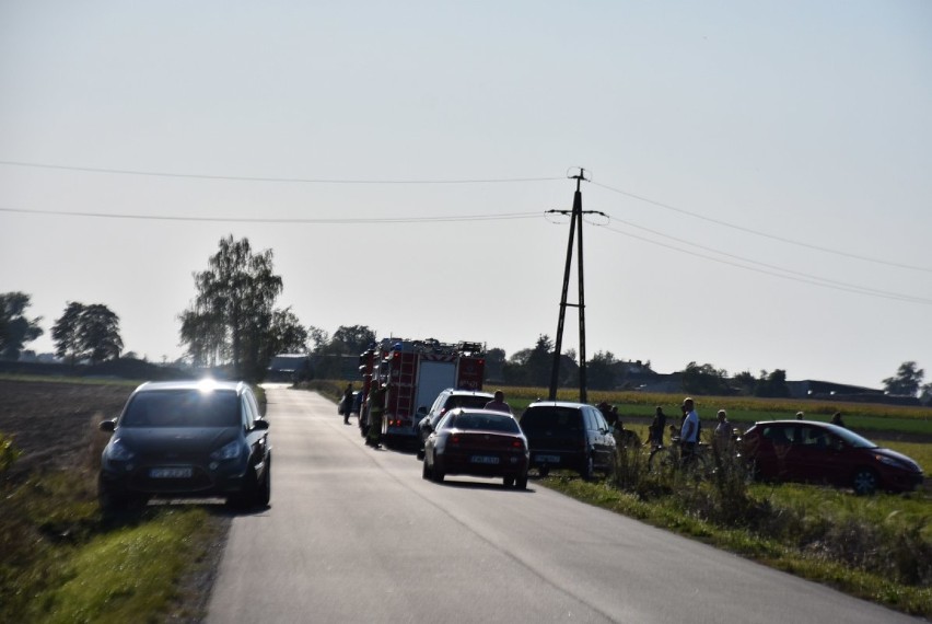 Września: Trwa walka o życie motocyklisty. Wypadek na trasie Kołaczkowo-Łagiewki