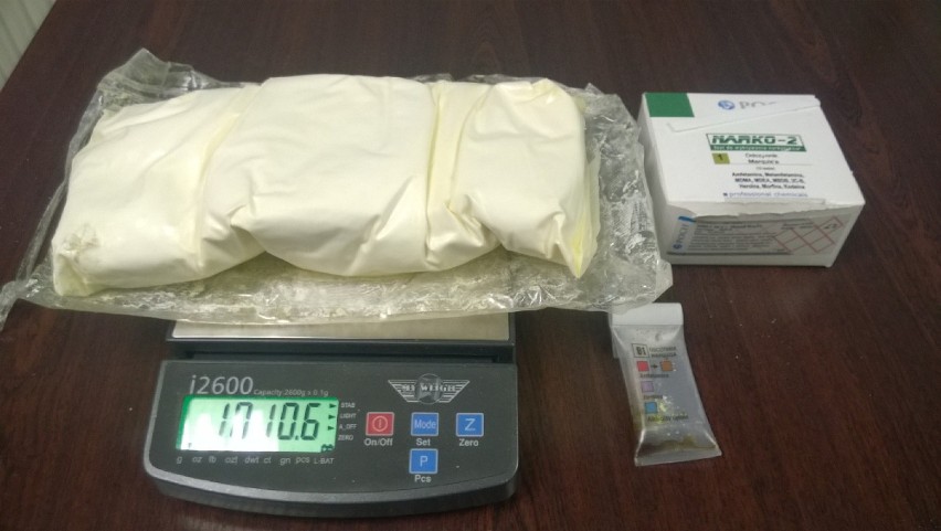 57-letni ostrowianin przewoził ponad kilogram amfetaminy
