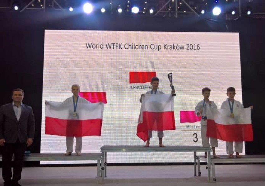 Puchar Świata Dzieci w Karate Tradycyjnym Kraków 2016. Sukcesy zawodników z Włocławka