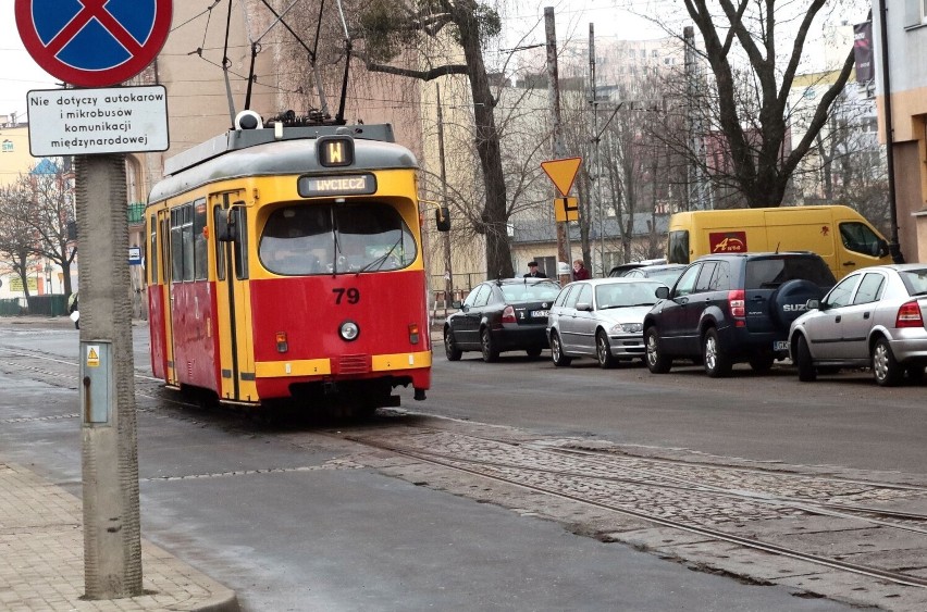 Rozkłady jazdy tramwajów oraz linii autobusowych MZK i...
