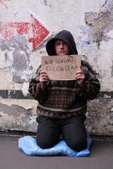 "Katowice Bezdomne": Każdy może wziąć kredyt i wylądować później na bruku [zdjęcia]