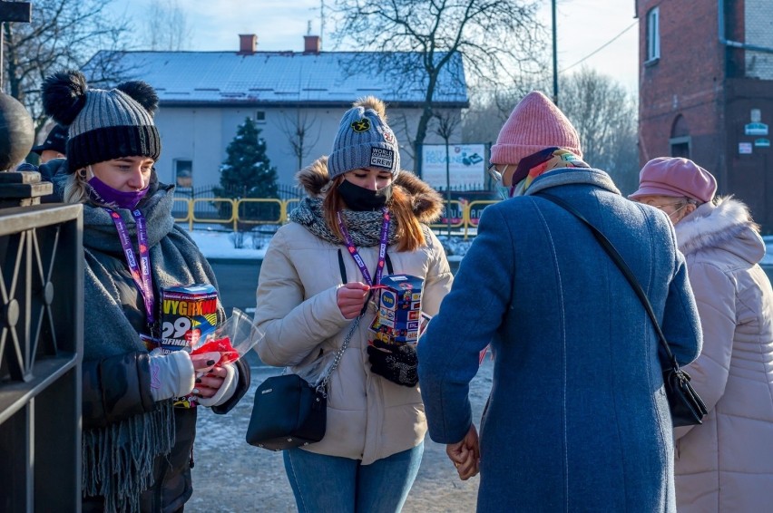 WOŚP 2022 w Bytomiu. Przejazd „Ryszardem”, koszulka z...