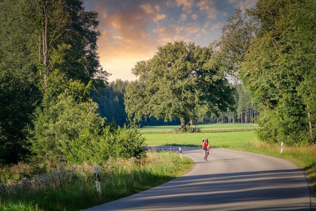 Na trasie maratonu rowerzyści będą zdani tylko na siebie.