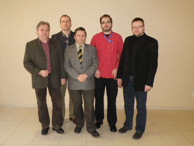 Od lewej" Dariusz Matuszewski, Andrzej Chróst, Marek Renzler, Sebastain Tuliński i Sebastain Skrzypaczak