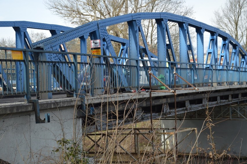 Remont mostów Doroty, przy ul. Żelaznej w Żaganiu