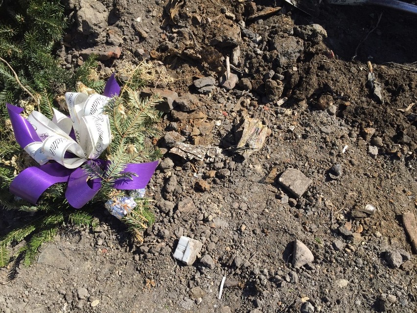 Samotny łodzianin pochowany w śmieciach. Jak wyglądają pogrzeby organizowane przez MOPS? [ZDJĘCIA]