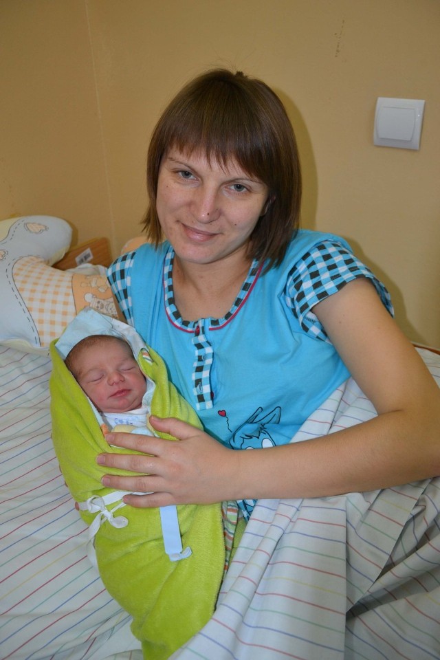 Pierwszym dzieckiem urodzonym w malborskim szpitalu w 2014 roku był Arkadiusz Kraiński z Malborka, syn Natalii i Włodzimierza. Arek trochę "strajkował" w brzuchu mamy, bo przyszedł na świat w pięć dni po planowanym terminie porodu. Urodził się 1 stycznia o godz. 2.25 z wagą 3270 g i wzrostem 53 cm.