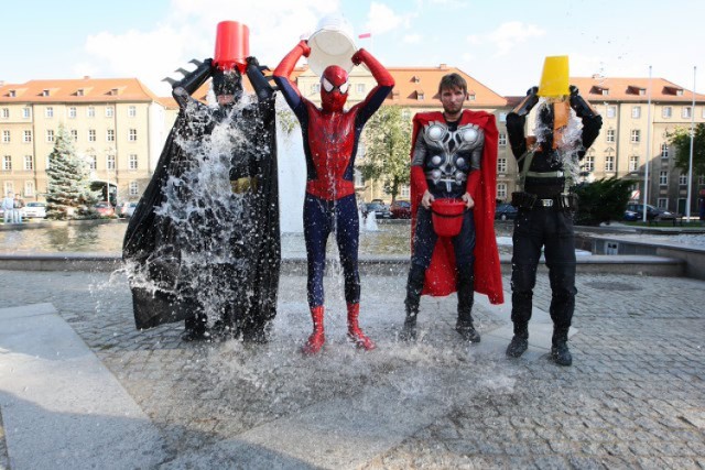 Członkowie Szczecińskiej Ligi Superbohaterów podjęli wyzwanie i ...
