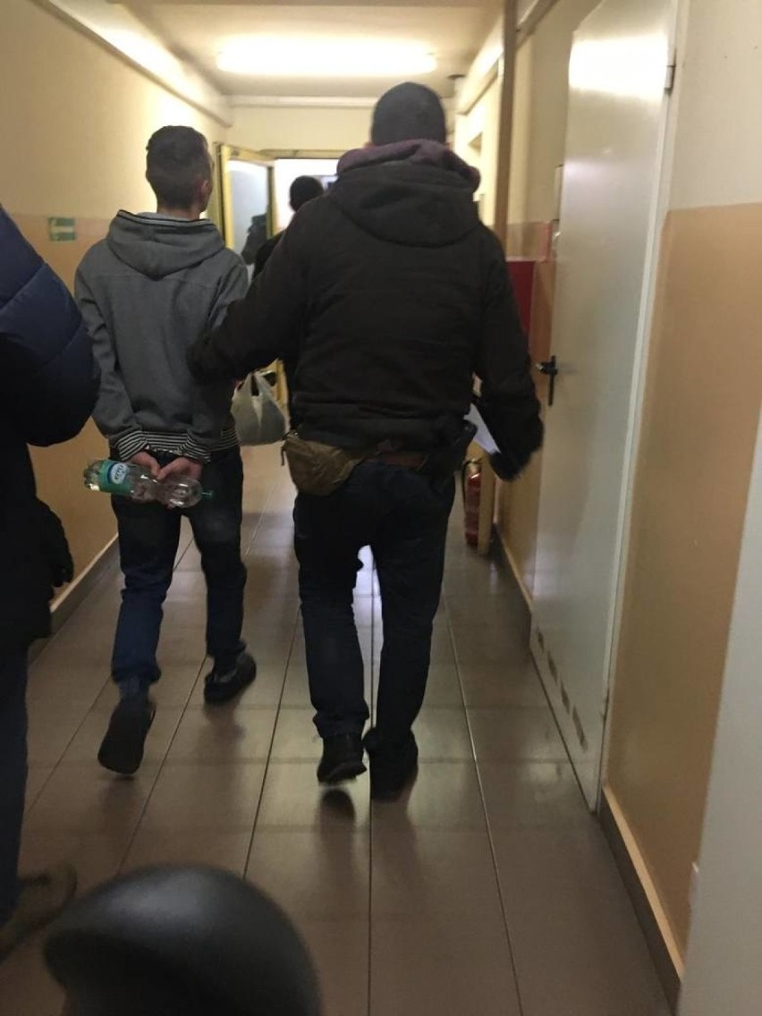 Kraków. Zaatakował nożem w Bieńczycach. 25-latek usłyszał zarzuty