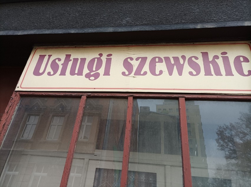 Bogdan Leśniewski prowadził zakład szewski przy ul....
