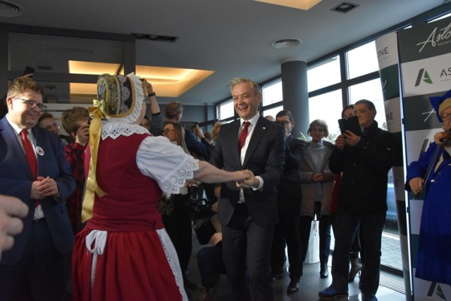 Trwa spotkanie Roberta Biedronia z mieszkańcami Lubina