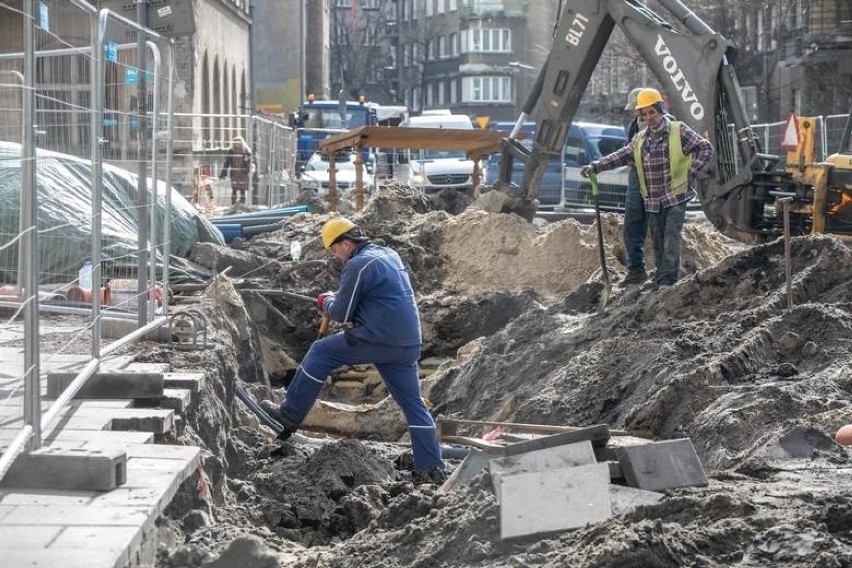 Chociaż bezrobocie w okresie pandemii wzrosło, ciągle na...