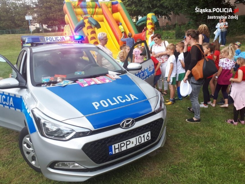 Osiedle Przyjaźni w Jastrzębiu: na festynie policjanci...