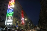Katowice zajaśniały nowym światłem! W mieście rozbłysnął neon Kierunek GZM! Zobaczcie zdjęcia
