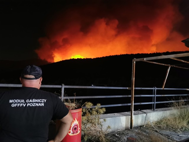 Strażacy z Kościana dłużej zostaną w Grecji. Przenieśli się z wyspy Evia do miejscowości Vilia, około 60 km od Aten