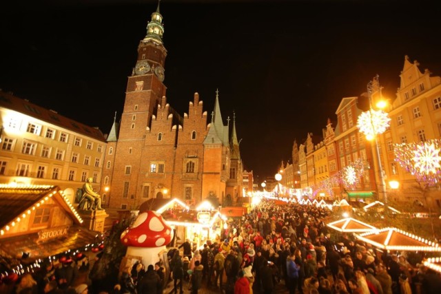 Tak wyglądał Jarmark Bożonarodzeniowy we wrocławskim Rynku rok temu