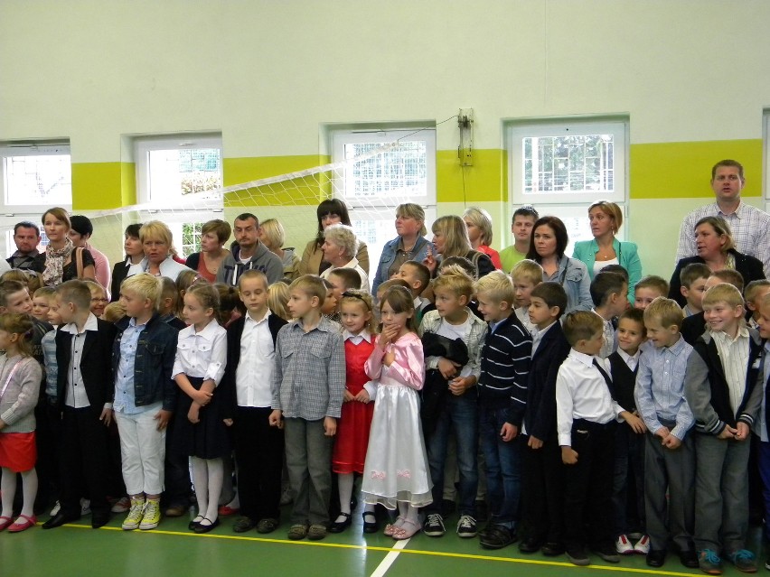 Zdjęcia z rozpoczęcia roku szkolnego 2013/2014 w Zespole Szkół Publicznych nr 3 w Kościerzynie