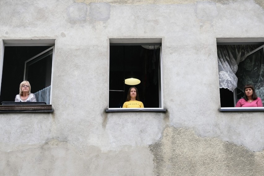 Archidiecezja Poznańska zamuruje okna sześciu rodzinom. Jest propozycja rozwiązania sprawy!