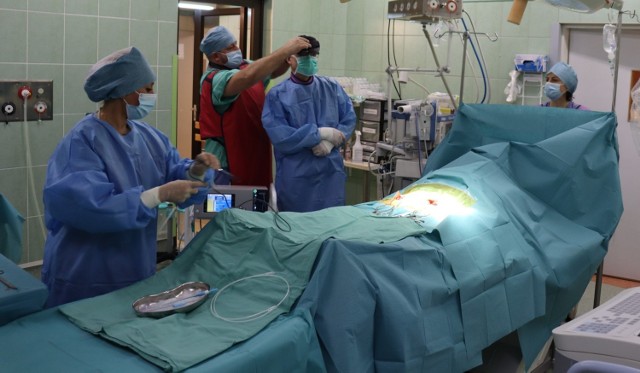 W poniedziałek w gorzowskim szpitalu przy pomocy hologramu operowany był 75-letni pacjent z tętniakiem aorty brzusznej.