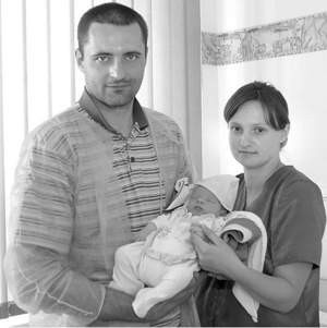 Joanna i Marcin Walewscy cieszą się z narodzin synka Kamila. Dzielny tata szczęśliwie odebrał poród, zanim przyjechało pogotowie ratunkowe