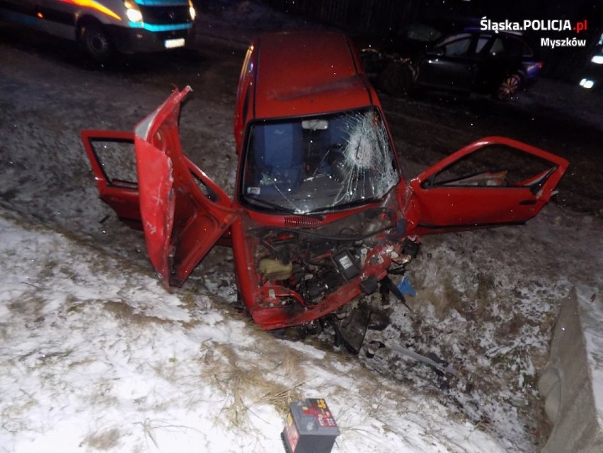 Bliżyce: Pijany kierowca spowodował wypadek, w którym sam został ranny