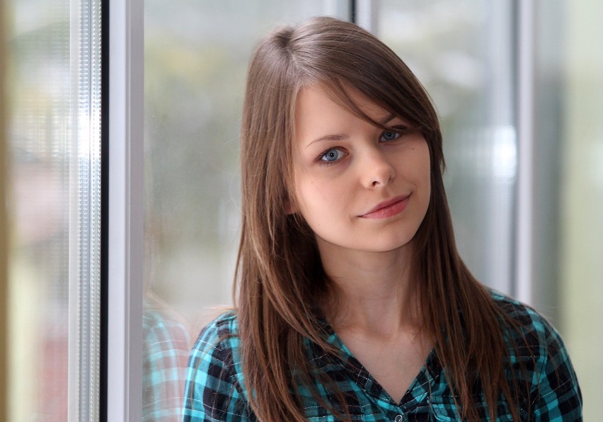 Karolina Pielużek, studentka UJK, lubi sport i muzykę